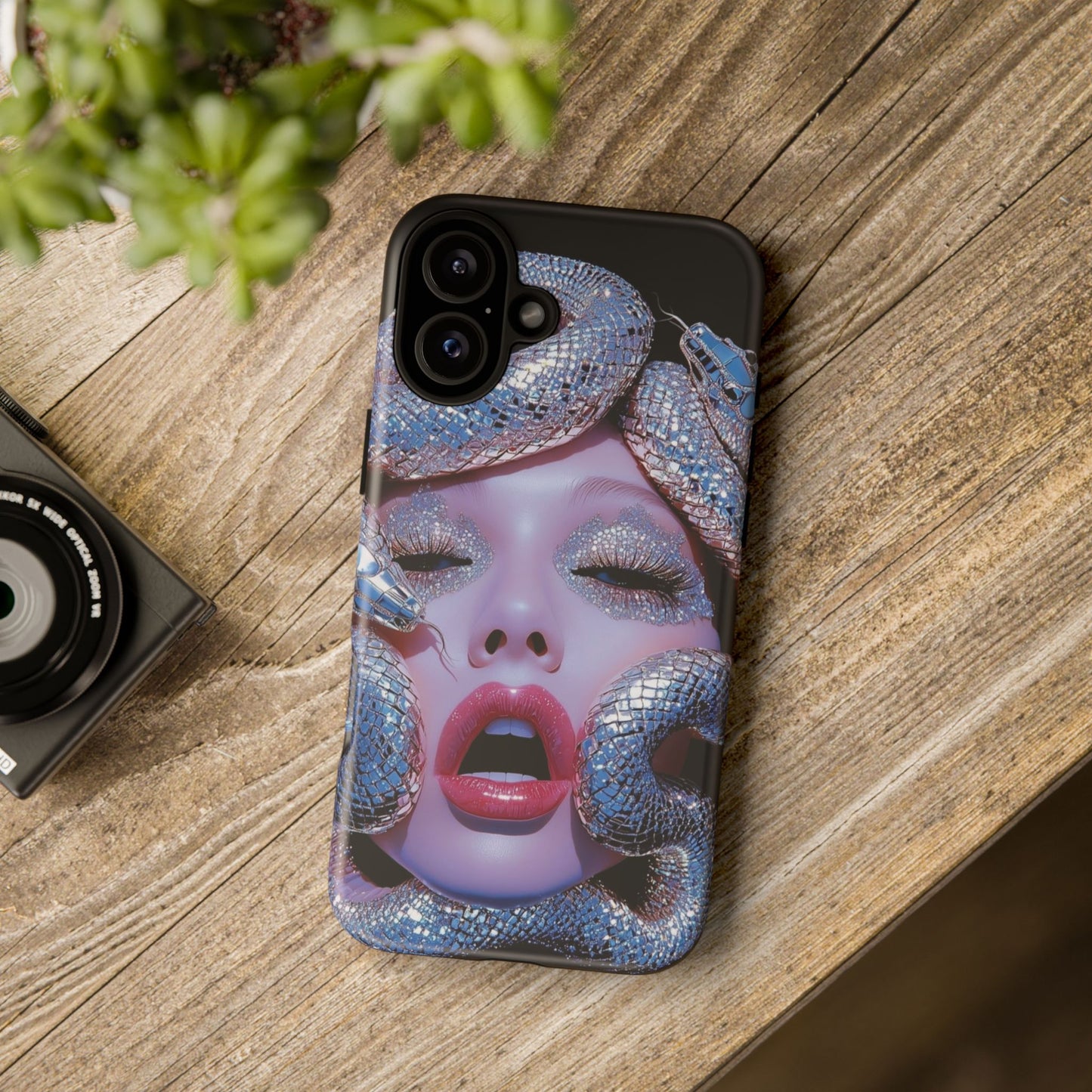 Glamorous Snake